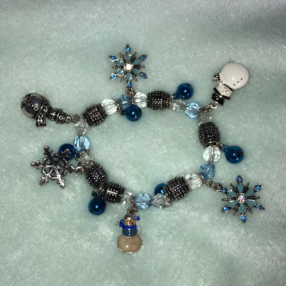 Christmas themed bracelet
